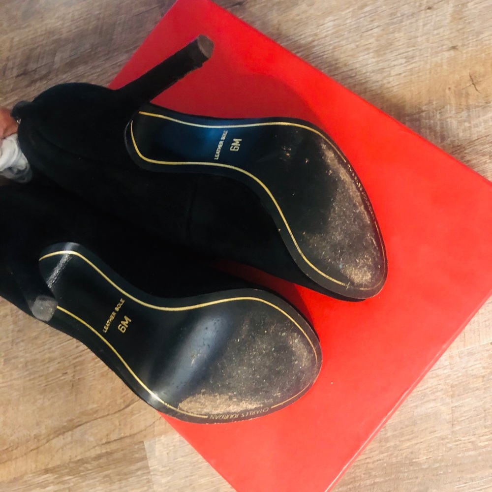 Heels - Picture 4 of 5